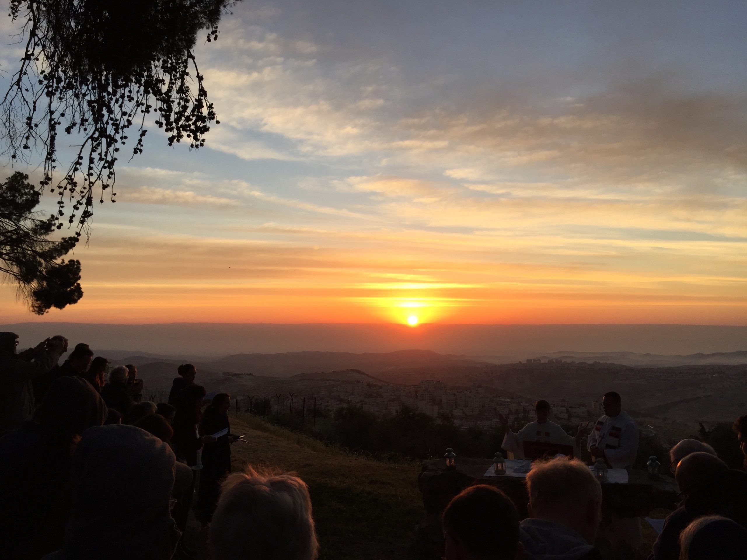 Israel_Palestine_Sara_Makari_Easter_Sunrise_Service_on_Mt._of_Olives.jpeg