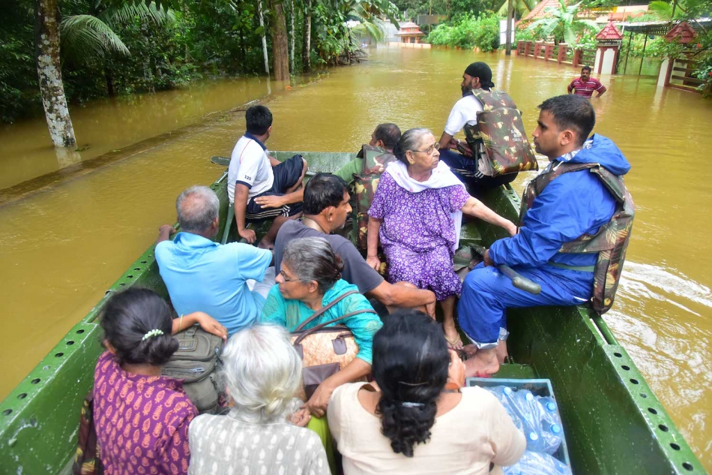 main_5757CSI_Madhya_Kerala_Flood_Relief_18.8.2018_1.jpg