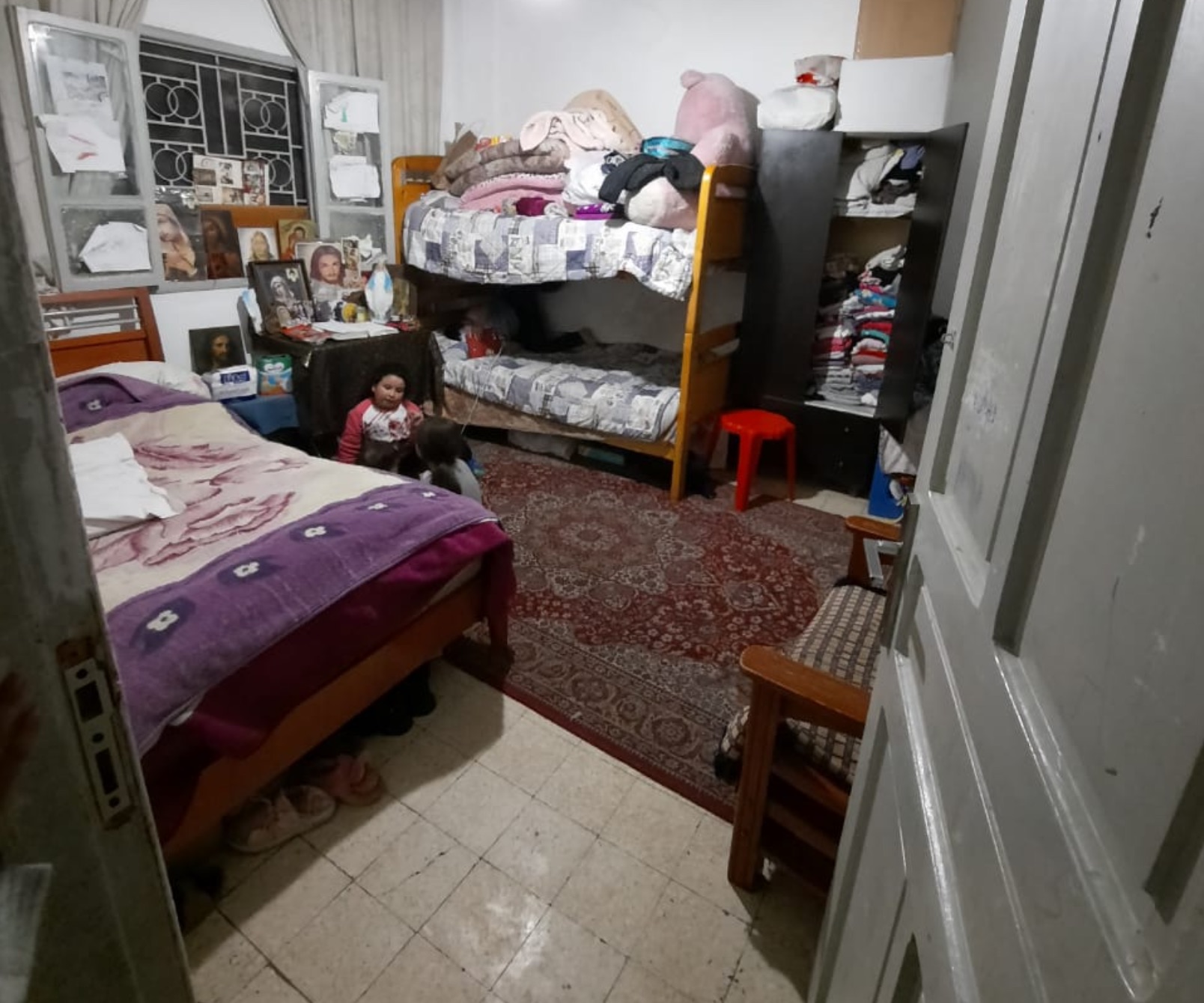 lebanon_maria_bakalian_Room_for_8_with_3_beds.jpg